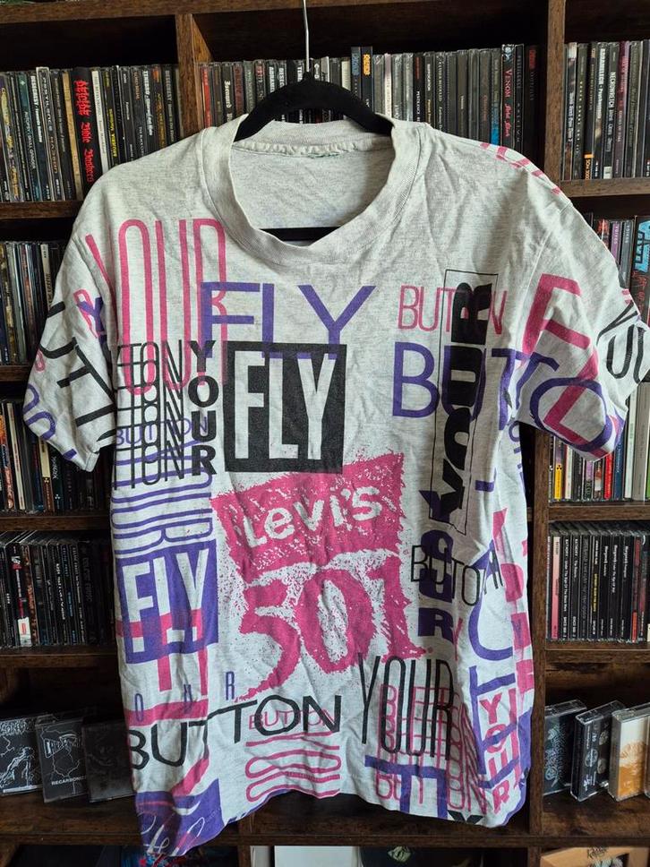 Vintage Levi's 501 AOP T-shirt 90s - Maat L, Kleding | Dames, T-shirts, Gedragen, Maat 38/40 (M), Grijs, Korte mouw, Ophalen of Verzenden