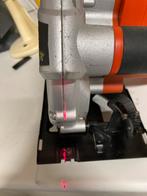 Black & Decker Cirkelzaag met Laser + Reserve Zaagblad - Nie, Cirkelzaag, Ophalen of Verzenden, Zo goed als nieuw, 30 tot 70 mm