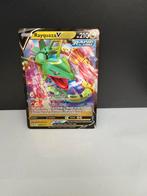 Rayquaza v, Hobby en Vrije tijd, Verzamelkaartspellen | Pokémon, Ophalen of Verzenden, Zo goed als nieuw, Meerdere kaarten, Foil