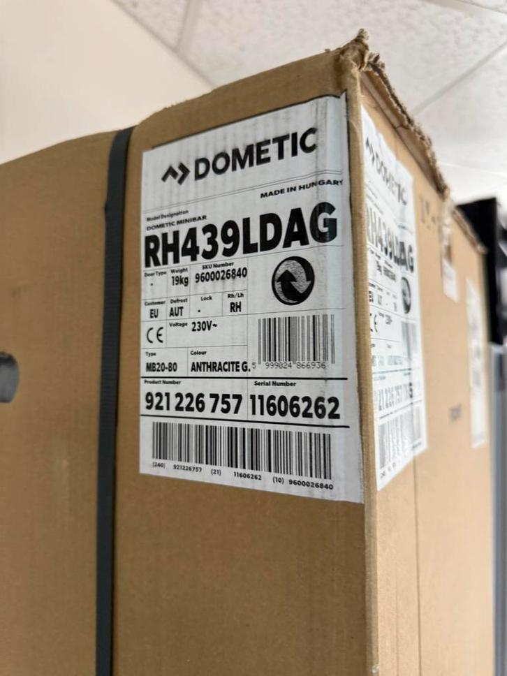 Dometic Minibar fridge Dometic RH 439 LDAG nieuwe, Witgoed en Apparatuur, Koelkasten en IJskasten, Nieuw, Zonder vriesvak, 200 liter of meer