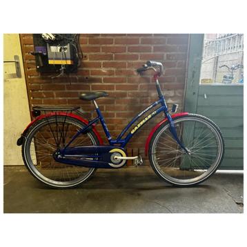 24"" Gazelle meisjesfiets, ziet er niet fraai uit,rijdt goed beschikbaar voor biedingen