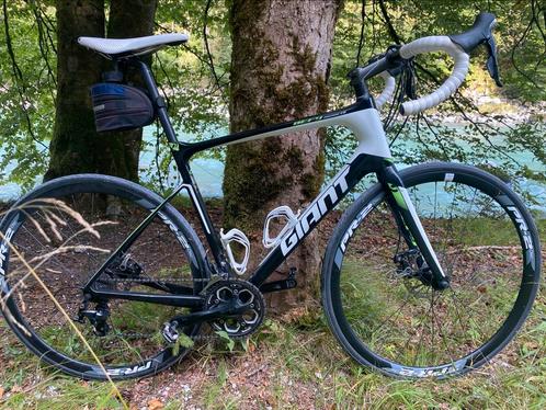 Giant defy advance disc, shimano 105 aandrijflijn, maar M/L, Fietsen en Brommers, Fietsen | Racefietsen, Zo goed als nieuw, Giant
