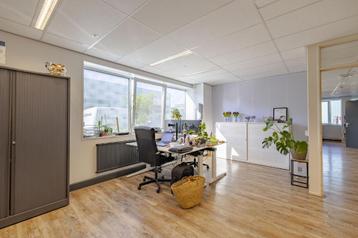 Kantoorruimte + opslag Amsterdam Zuidoost (Delen=Besparen) beschikbaar voor biedingen