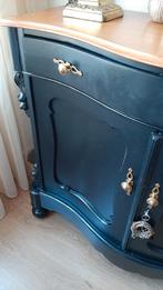 Biedermeier commode kastje, Ophalen