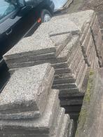 Gratis grindtegels en opsluitbanden, Tuin en Terras, Tegels en Klinkers, Ophalen, Zo goed als nieuw, Beton, Terrastegels