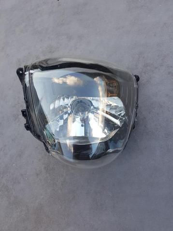 Te koop zipp koplamp piaggio 2000 beschikbaar voor biedingen