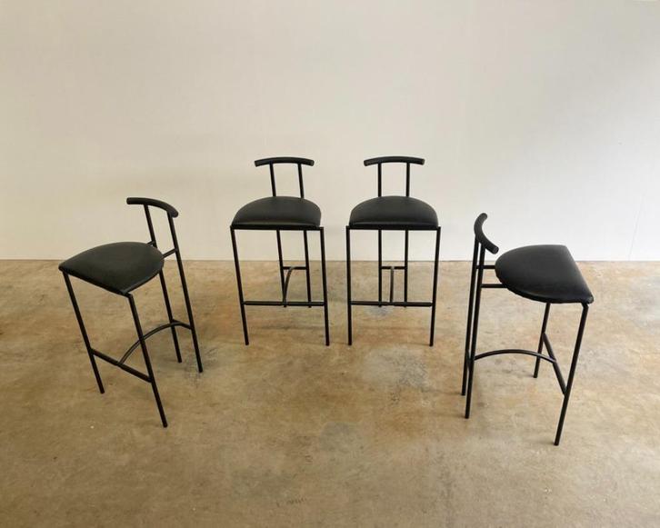 Bieffeplast Tokio design barkrukken Rodney Kinsman 80s, Huis en Inrichting, Barkrukken, Gebruikt, 60 tot 90 cm, Metaal, 4 krukken