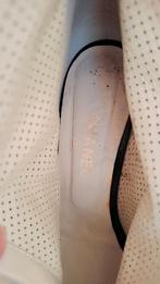 Schoenen chanel maat 39, Ophalen of Verzenden, Zo goed als nieuw, Zwart, Panty
