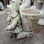 tuinkabouter met mand  van beton, Ophalen, Gebruikt, Beton, Tuinkabouter