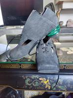 Bijzondere arty schoenen Lisa Tucci zwart met groene hak, Schoenen met lage hakken, Zwart, Zo goed als nieuw, Lisa Tucci
