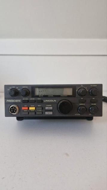 President Lincoln CB Radio met microfoon en voeding beschikbaar voor biedingen