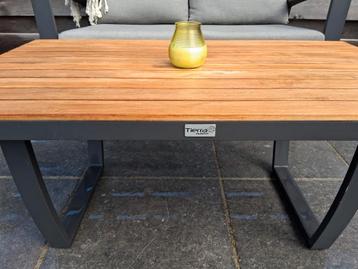 Tierra Outdoor lounge tafel te koop. beschikbaar voor biedingen