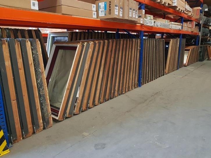 Grote voorraad gebruikte Velux dakramen incl. gootstuk!!!!, Doe-het-zelf en Verbouw, Glas en Ramen, Gebruikt, Dakraam, 80 tot 120 cm