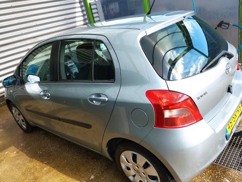 Toyota Yaris 1.3 16V Vvt-i 5DR SOL MMT 2006 Grijs, Auto's, Toyota, Particulier, Yaris, Benzine, B, Hatchback, Automaat, Origineel Nederlands