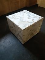 Italian mid century Marmeren bijzettafel., Huis en Inrichting, Overige materialen, Minder dan 55 cm, Vierkant, Zo goed als nieuw