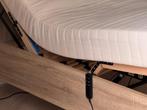 Seniorenbed, Huis en Inrichting, Slaapkamer | Bedden, Ophalen, 90 cm, Eenpersoons, Bruin