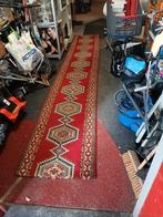 Lang rood tapijt ( perzische loper )  - 410 cm, 200 cm of meer, Rechthoekig, Rood, 50 tot 100 cm