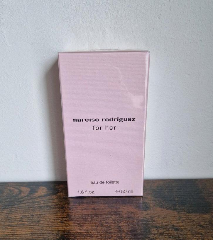 NARCISO RODRIGUEZ - For Her 50ml edt - NIEUW!, Sieraden, Tassen en Uiterlijk, Uiterlijk | Parfum, Nieuw, Verzenden