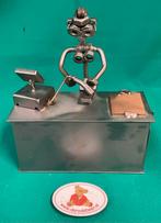 Steelman handmade metalen beeld caissière, Ophalen of Verzenden, Gebruikt, Mens
