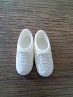 Barbie sneakers 90s, Verzamelen, Poppen, Ophalen of Verzenden, Zo goed als nieuw