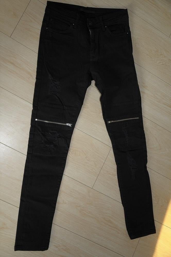 Zwarte spijkerbroek van Ashes to Dust, maat 27!, Kleding | Heren, Spijkerbroeken en Jeans, Zwart, Ashes to dust, W32 (confectie 46) of kleiner