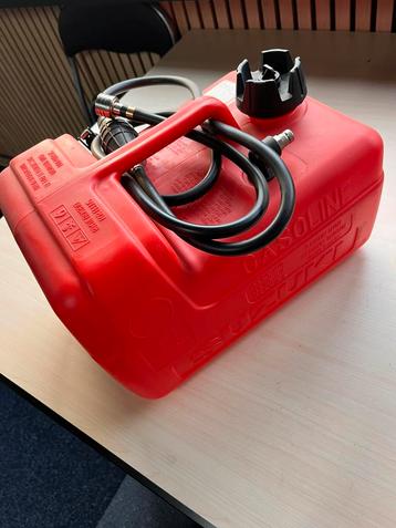 Nieuwe Suzuki 12 liter benzine tank beschikbaar voor biedingen