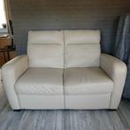 Beige leren Italsofa 2 zits bankje - zgan!, Huis en Inrichting, Ophalen, Tweepersoons, Zo goed als nieuw, Minder dan 150 cm