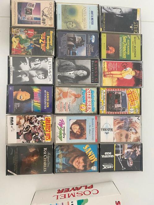 Vintage Cosmel Cassette Speler + 24 Tapes, Cd's en Dvd's, Cassettebandjes, Gebruikt, Voorbespeeld, Pop, Met bewaardoos, rek of koffer