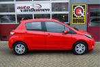 Toyota Yaris 1.5 Hybrid Energy O.a: Navi, Clima, Camera, Cru, Gebruikt, 4 cilinders, Met garantie (alle), Origineel Nederlands