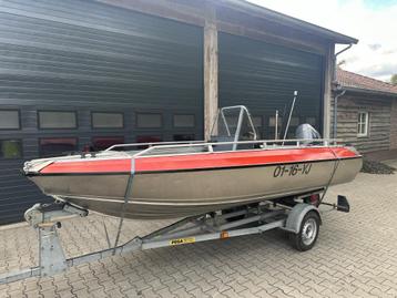 Buster M speedboot 40pk + boottrailer. slechts 143hr! beschikbaar voor biedingen