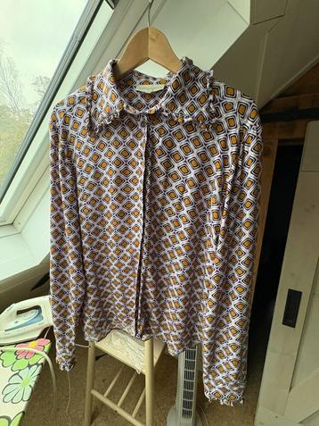Blouse Elements of Freedom beschikbaar voor biedingen