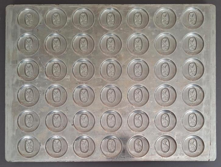 Chocolademal / chocoladevorm - Baronie - Hofdames - 24, Antiek en Kunst, Antiek | Keukenbenodigdheden, Ophalen of Verzenden