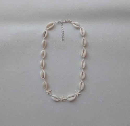 Schelpen ketting, Sieraden, Tassen en Uiterlijk, Kettingen, Nieuw, Zilver, Wit, Verstelbaar, Ophalen of Verzenden