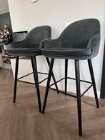 2 groene velvet barkrukken Eleonora - Zo goed als nieuw, Huis en Inrichting, Barkrukken, Ophalen, Met voetsteun, 60 tot 90 cm