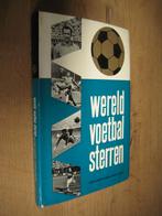 wereld voetbal sterren - gaspar/funyik ( pieters graafland), Boeken, Sportboeken, Ophalen of Verzenden, Zo goed als nieuw, Balsport