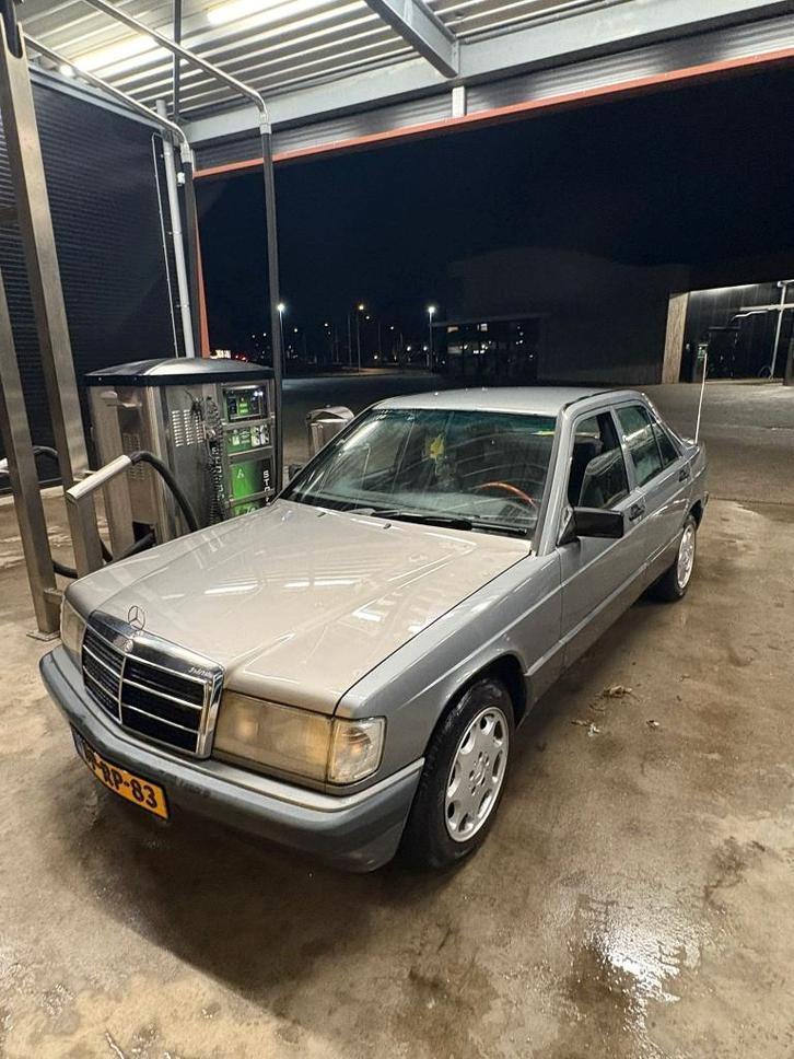 Mercedes-Benz 190-Serie 1.8 E U9 1992 Grijs, Auto's, Mercedes-Benz, Particulier, 190-Serie, Centrale vergrendeling, Elektrische buitenspiegels