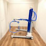 Arjo Maxi Move, een mobiele passieve tillift. Deze tillift i, 100 liter of meer, Ophalen of Verzenden, Zo goed als nieuw, Transportkar