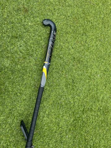 Verschillende hockey sticks - gebruikt beschikbaar voor biedingen