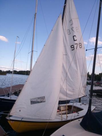 Zeilboot Centaur  beschikbaar voor biedingen