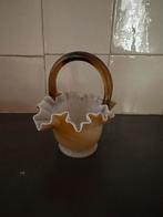 Glasmandje – Handgeblazen met Ruffled Rand (ca. 1950–1970), Ophalen of Verzenden, Zo goed als nieuw, Glas