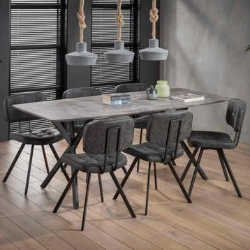 Eettafel van de HUUS  beschikbaar voor biedingen