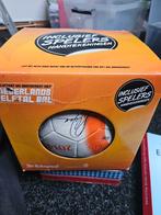 Wk bal 2014 met handtekeningen, Sport en Fitness, Voetbal, Ophalen, Zo goed als nieuw, Bal