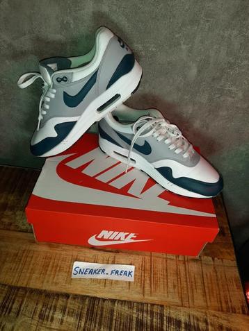 Nike air max lv7 dark teal green maat 42,5 beschikbaar voor biedingen