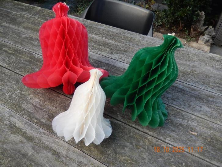 Kerst klokken rood-groen-wit, Diversen, Kerst, Zo goed als nieuw, Ophalen of Verzenden