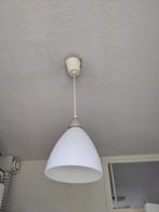 Witte hanglamp, Huis en Inrichting, Lampen | Hanglampen, Ophalen, Glas, Minder dan 50 cm, Simpel