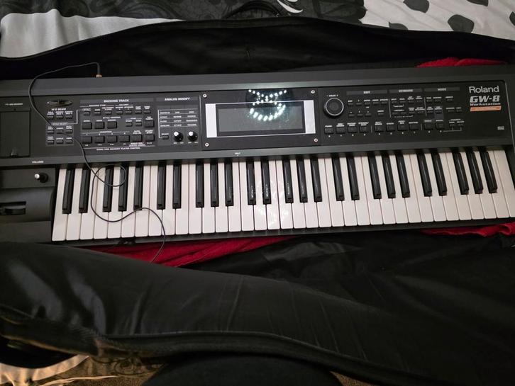 Roland GW-8 Workstation Keyboard, Muziek en Instrumenten, Keyboards, Ophalen of Verzenden