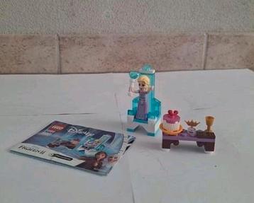 LEGO Disney Frozen II Elsa's Winter Throne 30553 beschikbaar voor biedingen