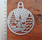 Snijmal kerstbal met landschap, Hobby en Vrije tijd, Kaarten | Zelf maken, Ophalen of Verzenden, Zo goed als nieuw, Kerst, Pons of Mal