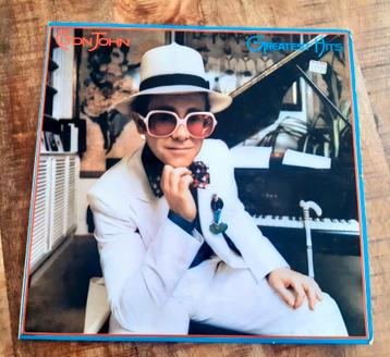 Elton John Greatest Hits beschikbaar voor biedingen