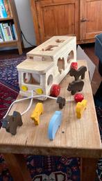 Houten speelgoedbus met dieren vormenpuzzel, Kinderen en Baby's, Speelgoed | Houten speelgoed, Ophalen of Verzenden, Zo goed als nieuw